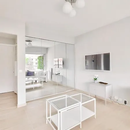 Superbe Avec Terrasse A 10 Min De La 아파트 *