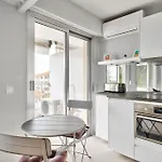 Lägenhet Superbe Avec Terrasse A 10 Min De La *