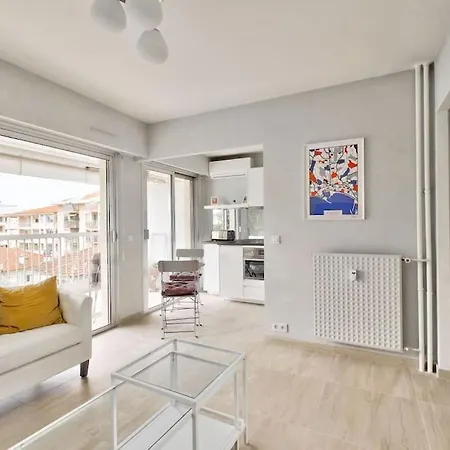 Superbe Avec Terrasse A 10 Min De La Apartamento *